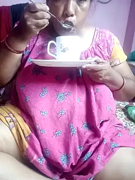 Snapshot of Hotty-rumi chatting on October 22, 4:28 pm Hotty-rumi online show from October 22, 4:28 pm