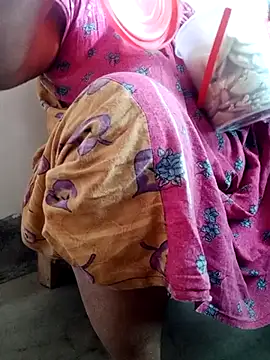 Snapshot of Hotty-rumi chatting on November 28, 3:17 am Hotty-rumi online show from November 28, 3:17 am