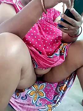 Snapshot of Hotty-rumi chatting on November 7, 3:00 am Hotty-rumi online show from November 7, 3:00 am