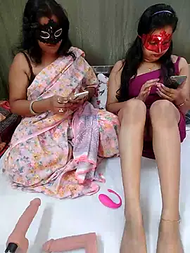 hottbabycam online show from April 19, 3:46 pm