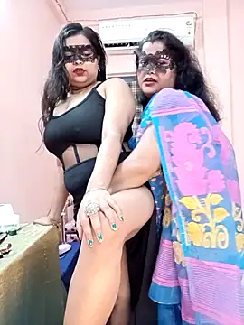 hottbabycam online show from June 18, 4:56 pm