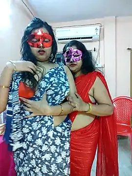 hottbabycam online show from May 15, 3:43 pm