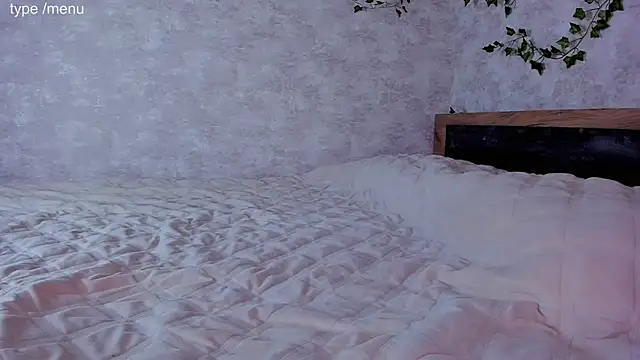 cutiemia0 online show from December 18, 5:12 am