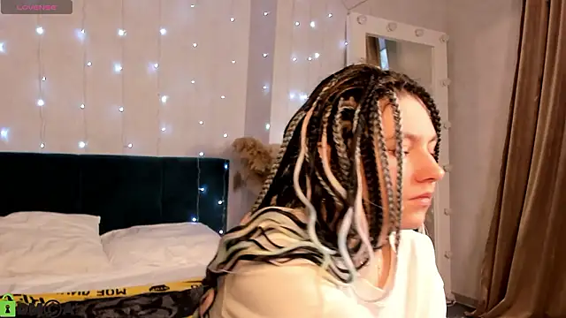 Bonni Meiz online show from March 10, 3:32 am