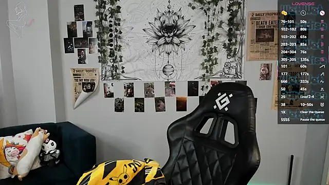 Bonni Meiz online show from November 18, 3:10 am