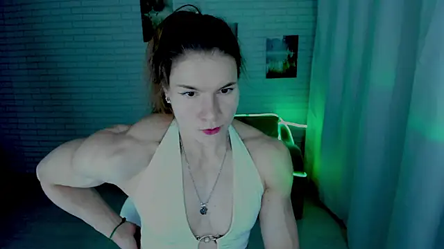 Lisa Ray online show from May 21, 9:23 pm