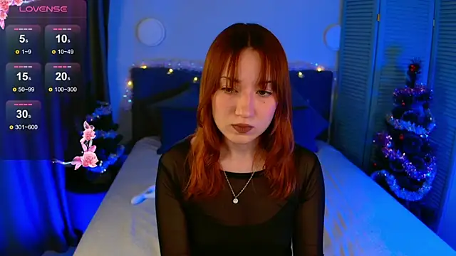 Snapshot of Maddy_Garcia chatting on December 16, 12:59 am Maddy Garcia online show from December 16, 12:59 am