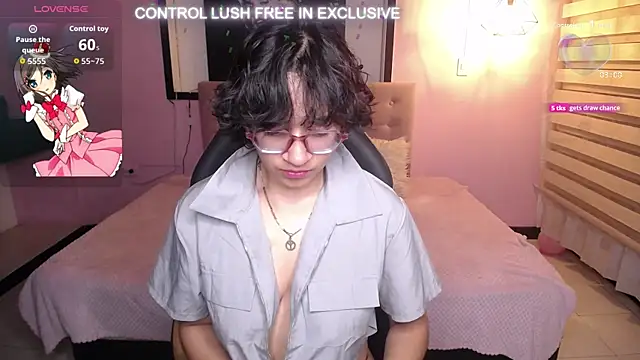 Lili Gomez  online show from November 24, 2:06 pm