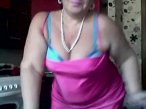 Snapshot of Lisa_Suzie chatting on September 25, 7:47 am Lisa Suzie online show from September 25, 7:47 am