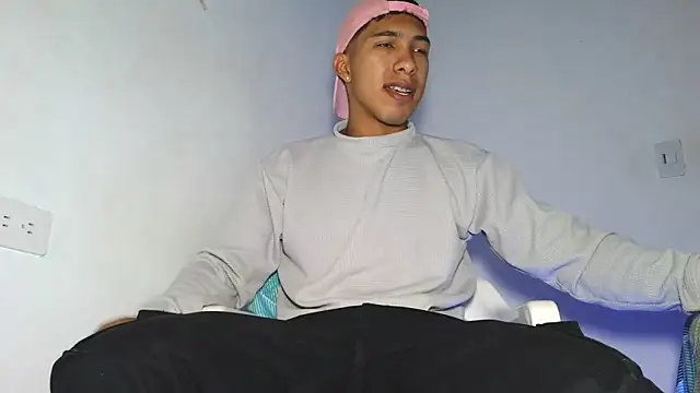 maximo vega newv online show from March 19, 8:31 pm