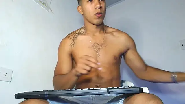 maximo vega newv online show from March 8, 12:38 am