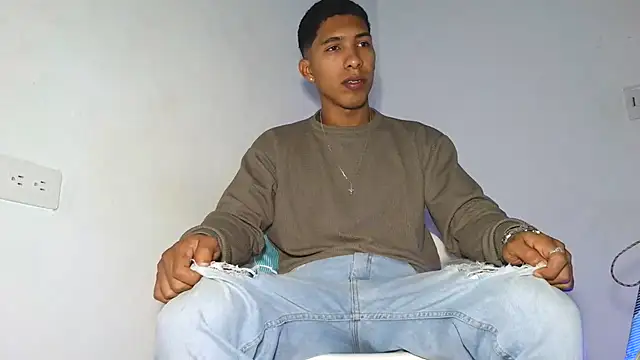 maximo vega newv online show from March 18, 3:35 pm