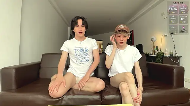mapleg online show from May 7, 4:10 pm