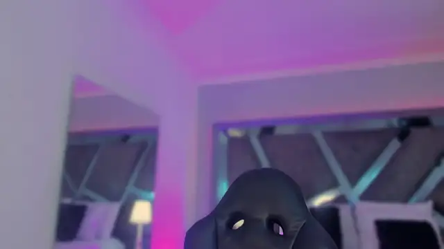 Snapshot of AlliJadid chatting on November 15, 11:14 am AlliJadid online show from November 15, 11:14 am