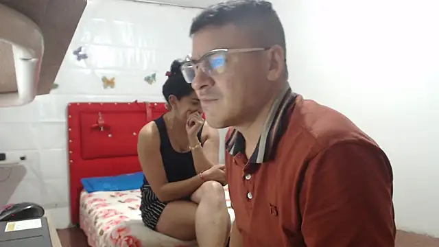 latinloversxxx2025 online show from March 13, 3:11 am