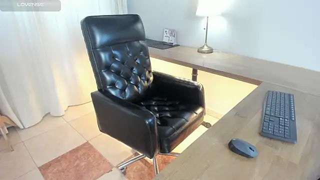 Snapshot of Pamela_Johnsonn chatting on January 6, 7:40 pm Pamela Johnsonn online show from January 6, 7:40 pm