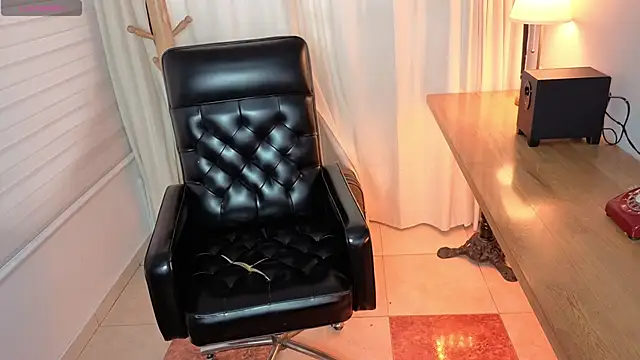 Pamela Johnsonn online show from March 23, 5:35 pm