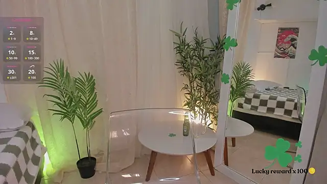 Lia Sweett  online show from March 17, 4:32 pm