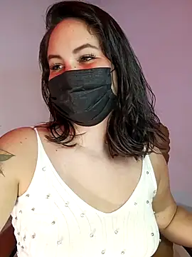 Aiunii1 online show from November 11, 2:01 pm