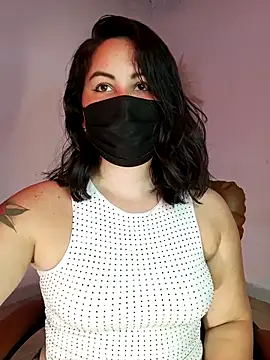 Aiunii1 online show from November 14, 1:37 pm