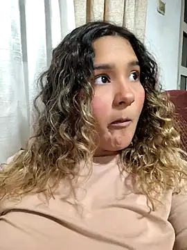 BrendaGirs online show from December 2, 2:12 am