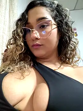 BrendaGirs online show from November 27, 1:50 am