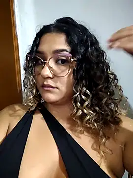 BrendaGirs online show from March 29, 3:52 am