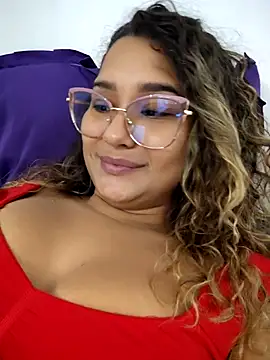 BrendaGirs online show from October 31, 6:48 pm