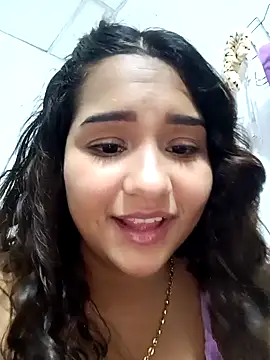 Snapshot of BrendaGirs chatting on February 28, 5:04 am BrendaGirs online show from February 28, 5:04 am