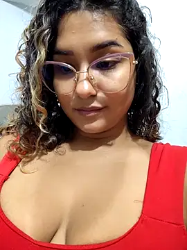 BrendaGirs online show from April 15, 7:40 pm