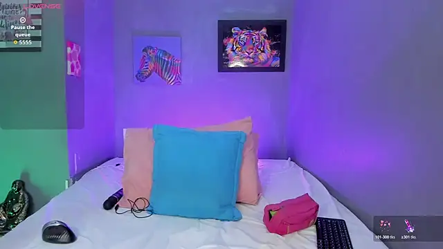 PammelaRoss1 online show from April 21, 5:08 pm
