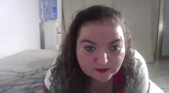 rocio curvy spain online show from December 7, 12:18 pm