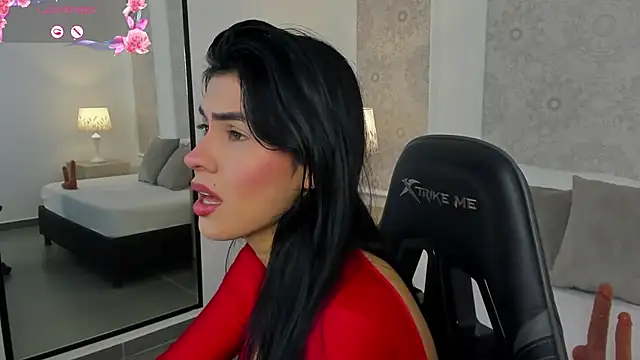 stephanya  online show from July 22, 12:40 pm