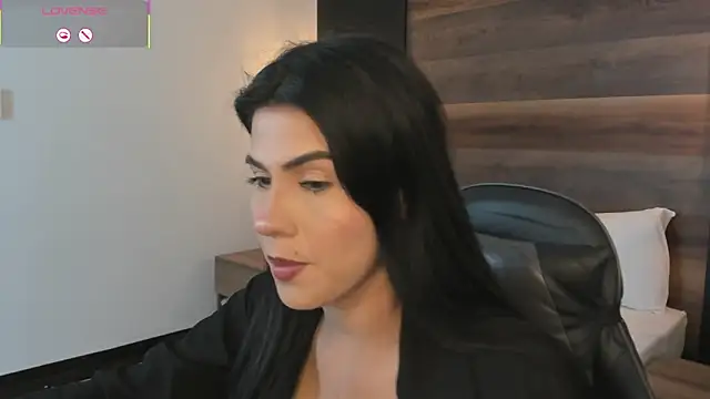 stephanya  online show from March 6, 7:09 pm