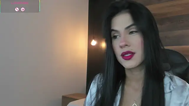 stephanya  online show from March 25, 7:24 pm