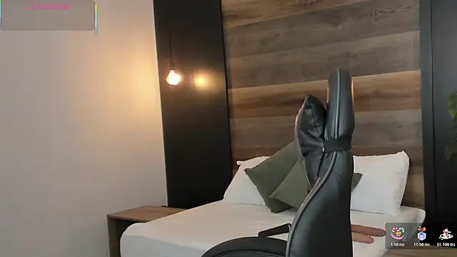 stephanya  online show from March 27, 7:37 pm