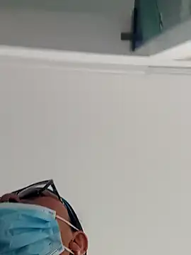 Snapshot of Darly_Gomez chatting on February 9, 11:47 am Darly Gomez online show from February 9, 11:47 am