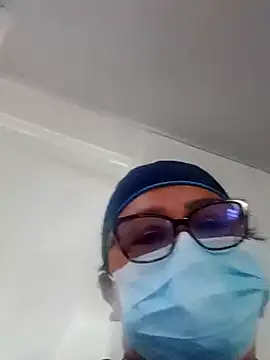 Snapshot of Darly_Gomez chatting on February 13, 9:17 pm Darly Gomez online show from February 13, 9:17 pm