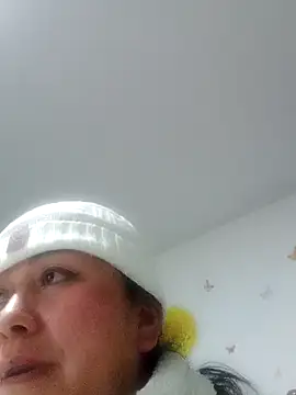 Snapshot of Darly_Gomez chatting on February 4, 10:24 pm Darly Gomez online show from February 4, 10:24 pm