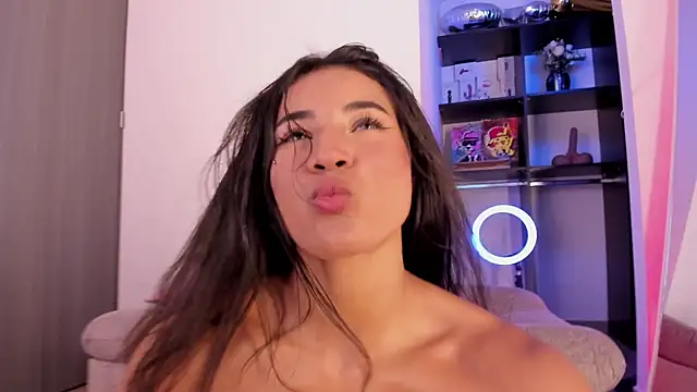 Snapshot of aixacheryl_ chatting on March 21, 5:54 am aixacheryl online show from March 21, 5:54 am