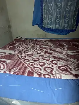 Snapshot of manuamador chatting on February 18, 4:43 am manuamador online show from February 18, 4:43 am