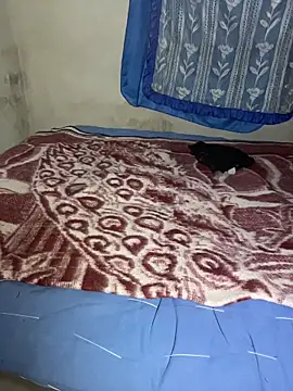 manuamador online show from April 11, 4:09 am