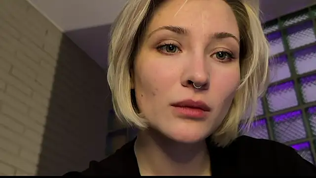 Snapshot of alexa_novak chatting on June 1, 3:29 am alexa novak online show from June 1, 3:29 am