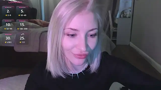 alexa novak online show from October 13, 2:24 am
