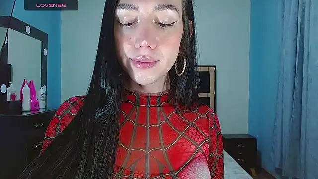 karla zambrano online show from May 15, 1:03 am