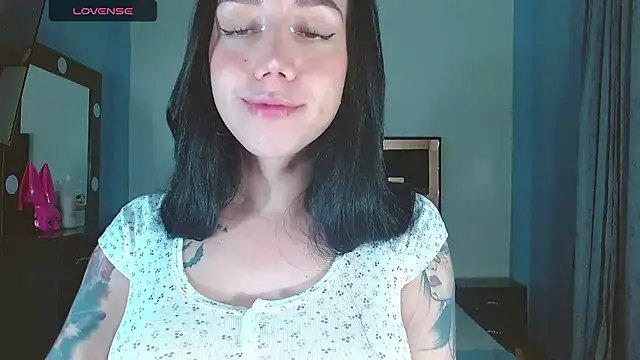 karla zambrano online show from January 15, 7:39 pm