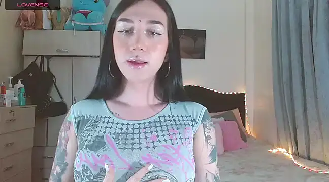 karla zambrano online show from March 19, 8:00 pm