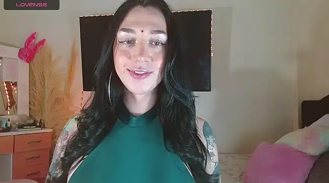 karla zambrano online show from January 24, 12:20 am