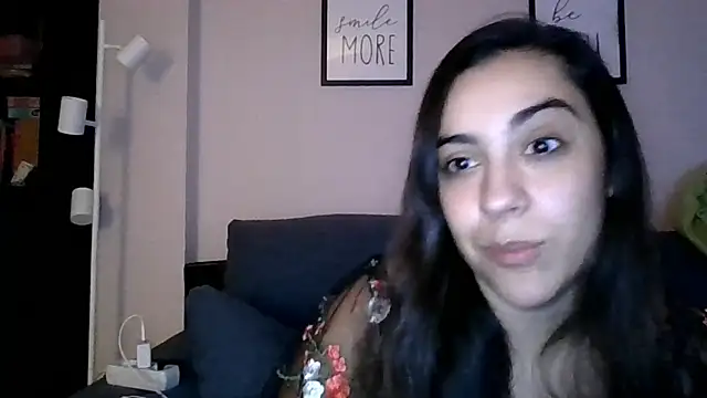 Snapshot of Ursumi1 chatting on November 10, 9:09 pm Ursumi1 online show from November 10, 9:09 pm