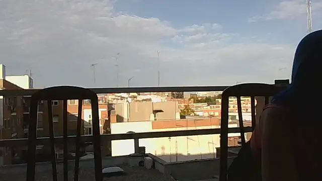 Snapshot of Ursumi1 chatting on October 3, 4:19 pm Ursumi1 online show from October 3, 4:19 pm